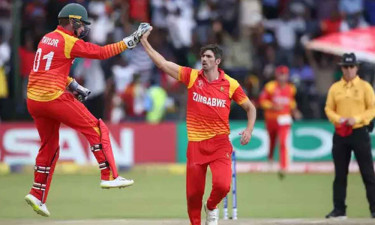 সাত বছর পর জিম্বাবুয়ে দলে ক্রেমার