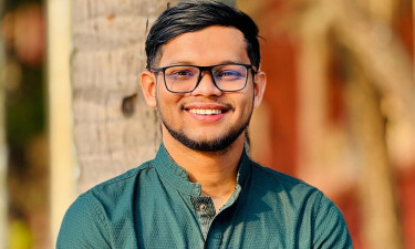 ছাত্রশক্তির নেতা আবু বাকেরের বাইক লক্ষ্য করে ককটেল নিক্ষেপ