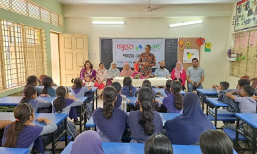 পাবনার বিদ্যালয়ে অগ্নি নির্বাপণ প্রশিক্ষণ দিল শুভসংঘ