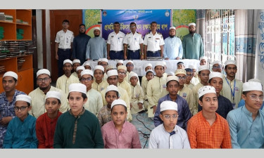 আগারগাঁওয়ে কোস্ট গার্ডের প্রাথমিক চিকিৎসা বিষয়ক সচেতনতা কার্যক্রম