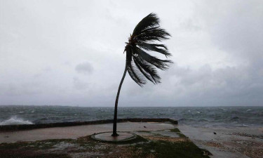 এবার ধেয়ে আসছে শক্তিশালী হারিকেন ‘মেলিসা’