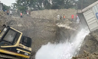 চট্টগ্রাম বন্দরে ১৯ কনটেইনারের বিপজ্জনক পণ্য ধ্বংস