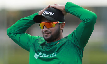 যেভাবে নিজের ক্যারিয়ার কবর দিলেন সাকিব আল হাসান