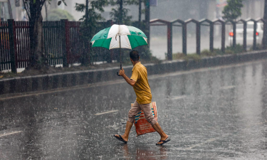 শনিবার পর্যন্ত ভিজবে দেশ, কমবে তাপমাত্রা