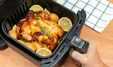 এয়ার ফ্রায়ারে মাংস রান্না করবেন? জেনে নিন টিপস