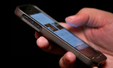 বন্ধ হচ্ছে অবৈধ ফোন, আপনারটি বৈধ কি না জানবেন যেভাবে