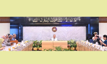 উপদেষ্টা পরিষদের বৈঠক অনুষ্ঠিত