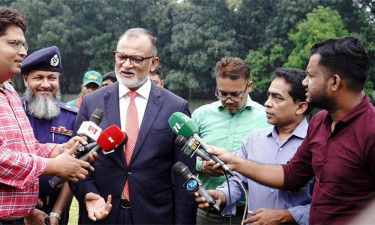 কার্গো ভিলেজের অগ্নিকাণ্ডে তদন্ত প্রতিবেদন প্রকাশ করবে সরকার : বাণিজ্য উপদেষ্টা