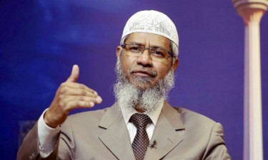 হাসিনার বিষয়ে নিশ্চুপ ভারত জাকির নায়েক ইস্যুতে পদক্ষেপ চায় ঢাকার