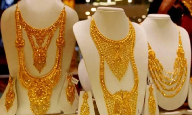 মাসের শুরুতেই বাড়ল সোনার দাম