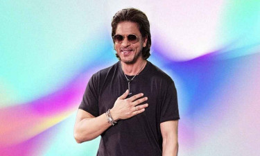 ৬০ বছরে পা দিলেন শাহরুখ খান