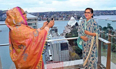 দুদকের মামলায় হাসিনা-রেহানা পরিবারের বিরুদ্ধে আরও ১১ জনের সাক্ষ্য