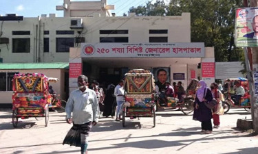 টাঙ্গাইলে ট্রাক-সিএনজি সংঘর্ষে নিহত ২