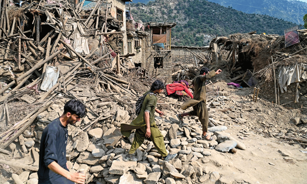 আফগানিস্তানে ভূমিকম্পে নিহতের সংখ্যা বেড়ে অন্তত ২৭