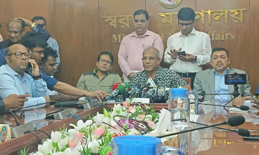 অবৈধ সুবিধা দিলে পুলিশের বিরুদ্ধে ব্যবস্থা: স্বরাষ্ট্র উপদেষ্টা