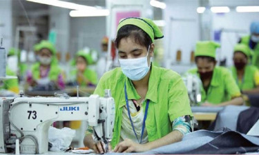 পোশাক রপ্তানি কমল টানা তিন মাস