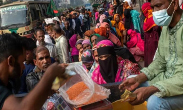 অর্থনৈতিক প্রবৃদ্ধি অর্জনের অন্তরায় অতিদারিদ্র্য