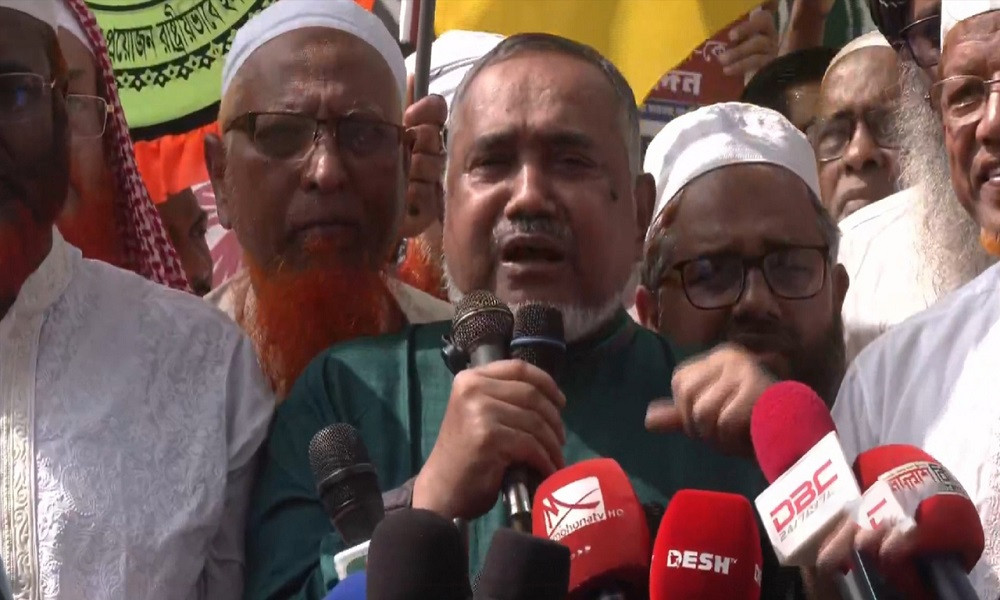 সোজা আঙুলে ঘি না উঠলে আঙুল বাঁকা করব: তাহের