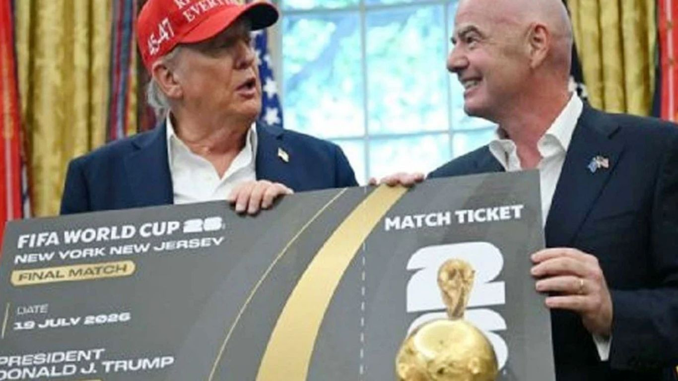 নোবেল না পেলেও এবার ফিফার শান্তি পুরস্কার পাচ্ছেন ট্রাম্প!