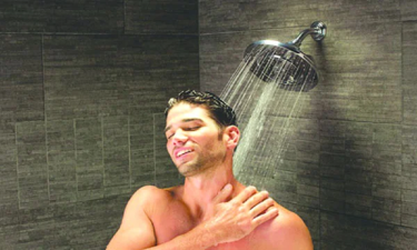 গিজার ব্যবহার: স্নানের সময় সুইচ বন্ধ করুন, নয়তো বিপদ!