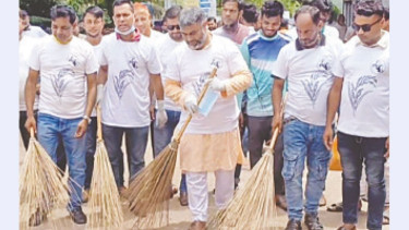 নিজ অর্থে চুয়াডাঙ্গা সদর হাসপাতাল পরিচ্ছন্ন রাখছেন শরীফুজ্জামান