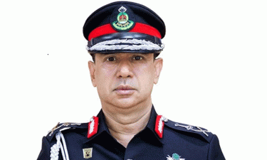 র‍্যাবের সাবেক ডিজি হারুন পরিবারের দেশত্যাগে নিষেধাজ্ঞা