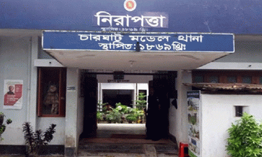 রাজশাহীতে ট্রাকচাপায় ৩ বন্ধু নিহত