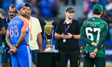 এশিয়া কাপ ট্রফি বিতর্ক, ভারতকে ট্রফি দিতে বিশেষ কমিটি গঠন