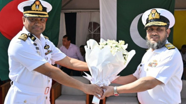 বাংলাদেশ সফরে এলো পাকিস্তান নৌবাহিনীর জাহাজ