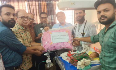 দিনাজপুর মেডিকেলে নবজাতক উদ্ধার, সহায়তায় বিএনপির নারী ও শিশু সেল