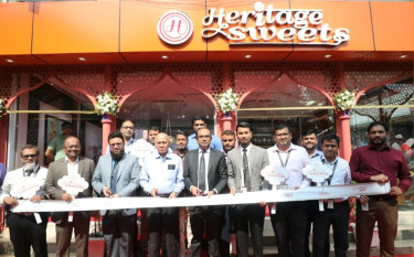 বসুন্ধরা আবাসিকে ‘হেরিটেজ সুইটস’-এর তৃতীয় শাখা উদ্বোধন