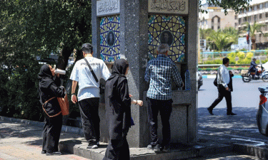 তীব্র খরায় পানি সংকটে তেহরান, রাজধানী খালি হওয়ার আশঙ্কা