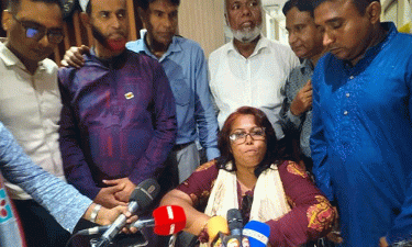 ১১তম গ্রেড বাস্তবায়নের নিশ্চয়তায় শিক্ষকদের কর্মসূচি প্রত্যাহার