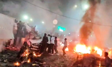 লালকেল্লার কাছে ভয়াবহ বিস্ফোরণে নিহত ১৩, রেড অ্যালার্ট জারি