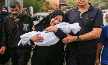 গাজায় যুদ্ধবিরতি লঙ্ঘন করে ইসরায়েলি ড্রোন হামলা, শিশুসহ নিহত ২