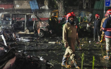 ভারত ভ্রমণে সতর্কতা জারি করল যুক্তরাষ্ট্র-যুক্তরাজ্য