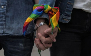 চীনে অ্যাপল স্টোর থেকে দুটি গে ডেটিং অ্যাপ বন্ধ