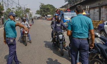 ঢাকার প্রবেশমুখে চেকপোস্ট বসিয়ে তল্লাশি