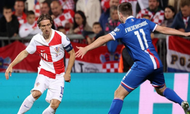 ক্রোয়েশিয়ার টিকিট নিশ্চিত, জার্মানির লড়াই শেষ দিনে