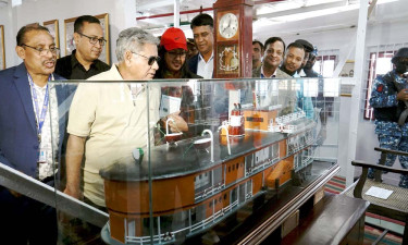 শতবর্ষী প্যাডেল স্টিমার ‘পি এস মাহসুদ’ পর্যটন সার্ভিসের উদ্বোধন