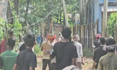 সরাইলে জমি নিয়ে বিরোধে সংঘর্ষ, পুলিশসহ আহত ৫০