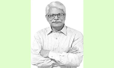 নিষিদ্ধ গন্ধম ও বাংলাদেশের রাজনীতি